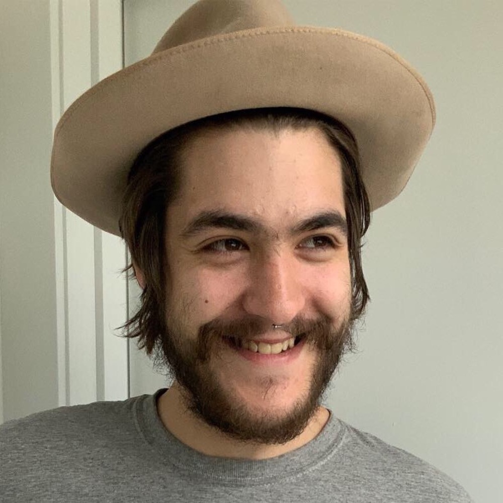 Meet your Posher, Alec